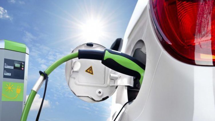 Екоминистерството ще търси финансиране за електромобили