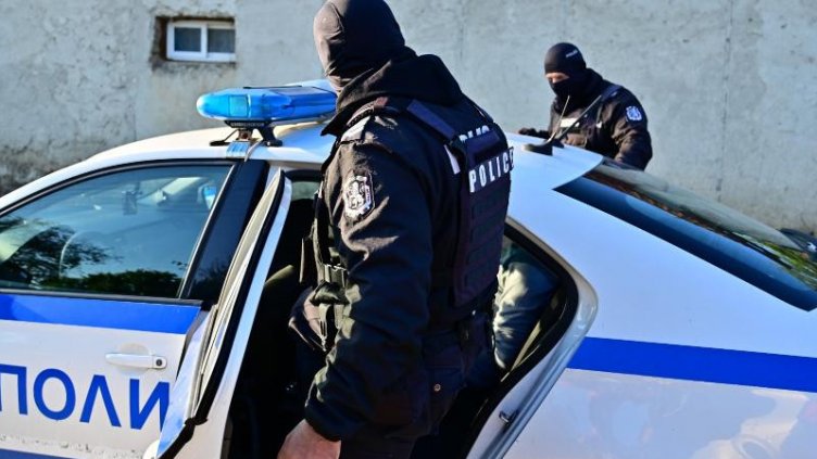 Спипаха двама младежи с дрога във Варна