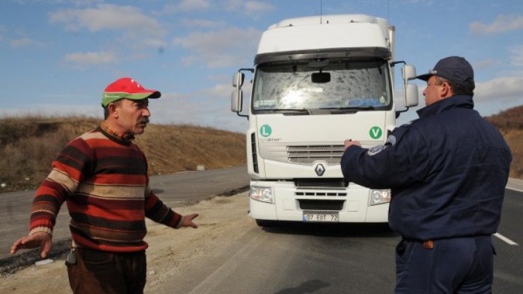 Камионите с ограничения за Голямото завръщане утре