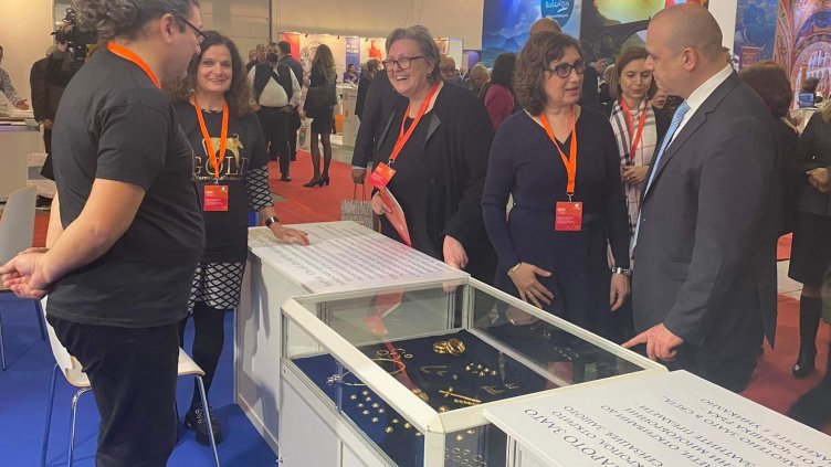 Варна отново представи най-старото злато в света на изложението „Ваканция & СПА“