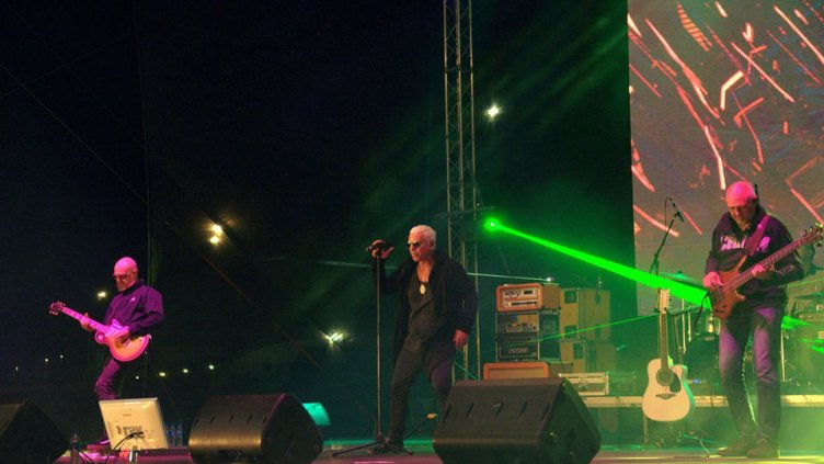 „Легендите“ стоплиха с български хитове регата „Тол Шипс“