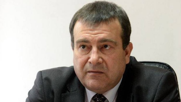 Нови разкрития! Поръчки на тройни цени в МЗ