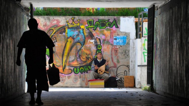 Премахването на графитите бави ремонта на подлезите