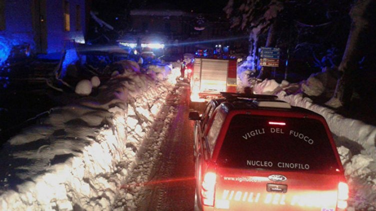 Автобус с деца катастрофира в Италия, има жертви