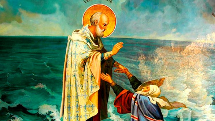 Покровителят на моретата св. Николай носи снега