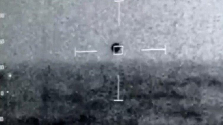 САЩ за НЛО: Става нещо, с което не можем да се справим