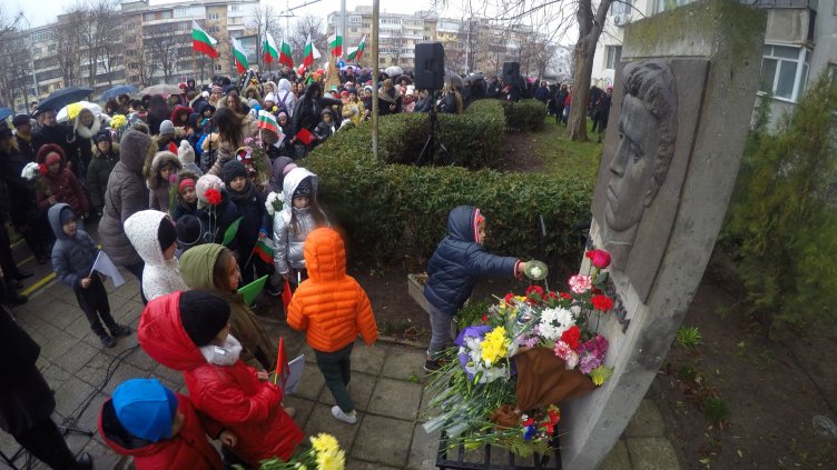 снимки: Пламен Гутинов