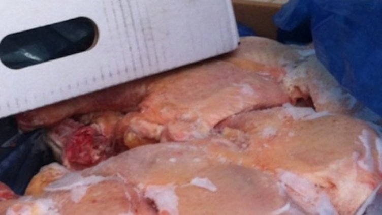 Предотвратиха контрабанден внос на над 20 тона пилешко месо