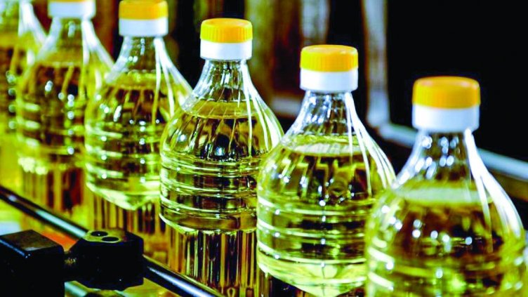 С 29 стотинки на литър за 7 дни – олиото не спира да изумява с цената си