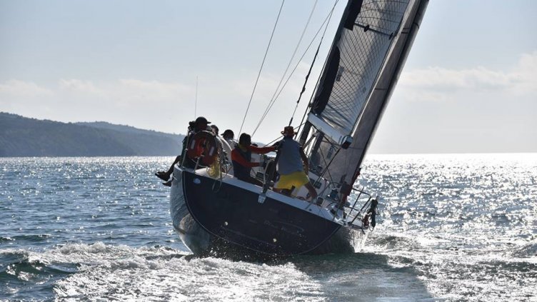 Първите финиширали участници в днешния етап от Регата "Кор Кароли" 2018 вече са във Варн