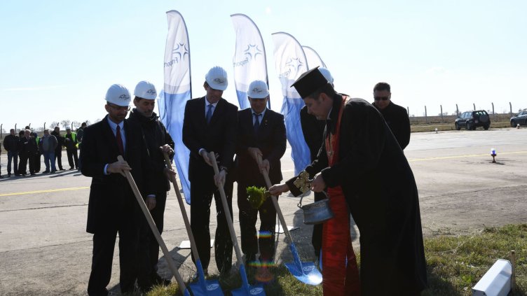 Мащабни инфраструктурни проекти започнаха на летище Бургас