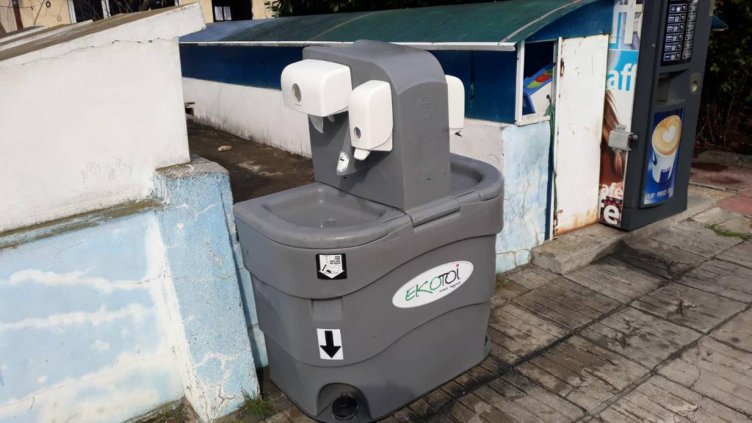 Поставиха 20 мобилни чешми за дезинфекция във Варна