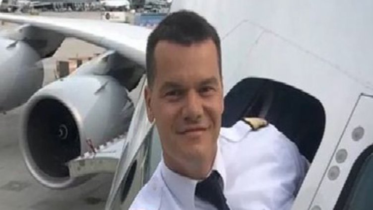 Българин пилотира един от най-големите самолети до София