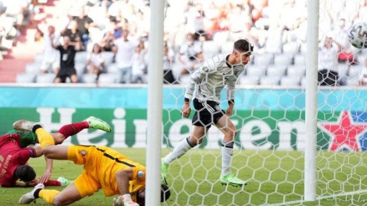 Рекорд: Пет автогола на Евро 2020