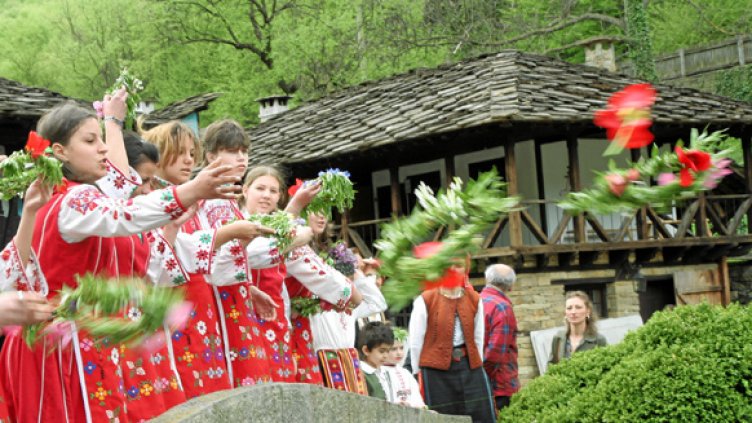 Днес е Лазаровден