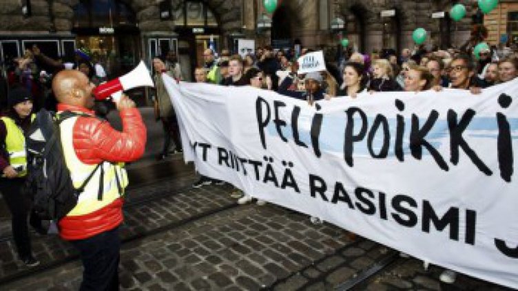 Стотици протестираха във Финландия
