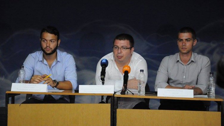 Вдъхновяват младежи да се реализират в България