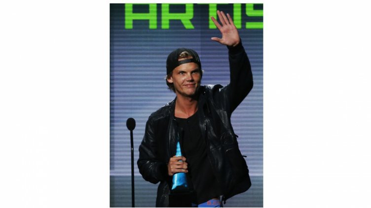 Родителите на Авичи наследяват богатството му от над 25 млн. долара