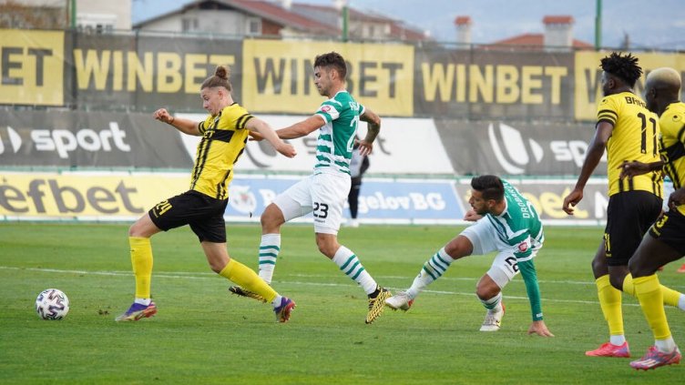 Черно море "потопи" Ботев в Пловдив