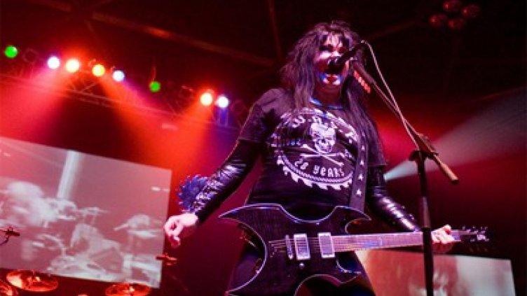 Ахат се събират за последно турне за 30-ия си рожден ден