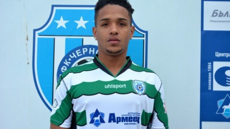 Енрике пропуска 3 мача заради червения картон срещу Царско село