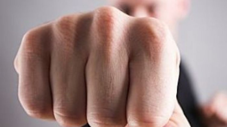  Непълнолетни варненци обраха свой връстник