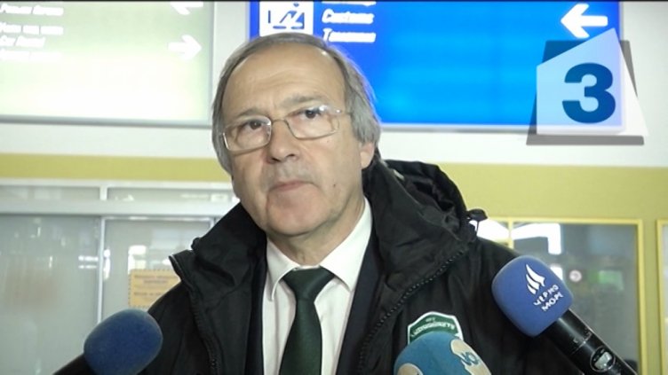 Георги Дерменджиев остава начело на националния отбор