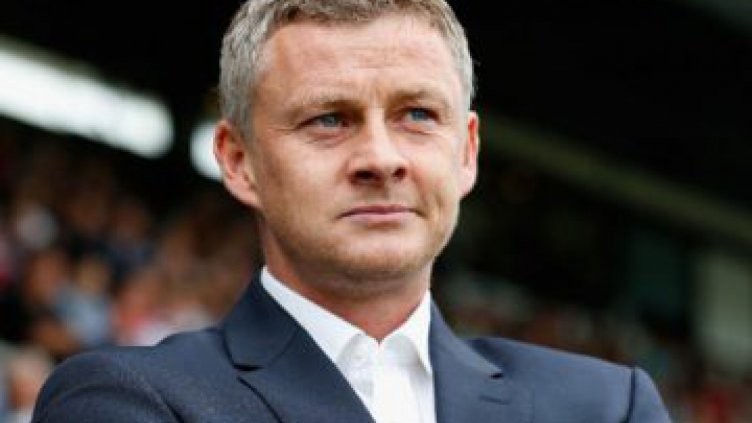 Солскяер трябва да се притеснява за поста си, ако Юнайтед не бие Кардиф