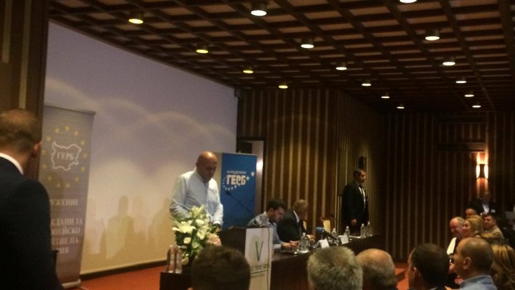 Единен електронен регистър ще сложи край на опашките по гишетата