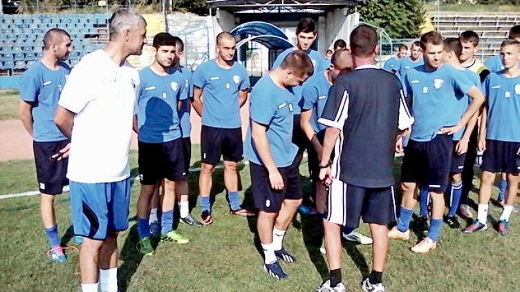 Ранените "соколи" ще търсят чудо срещу „Левски”
