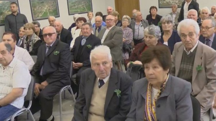 36 двойки празнуват златни сватби в Павликени