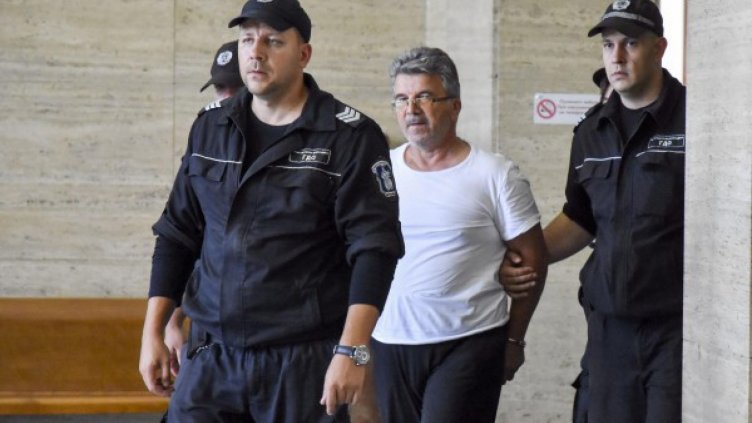 Стрелецът от подлеза – в ареста! Промълви: Съжалявам!