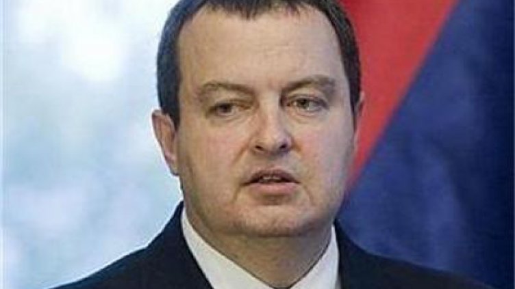 Сръбският премиер: ЕС да си гледа работата