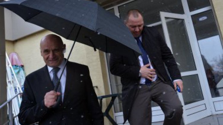 Тодор Костадинов ( на преден план)