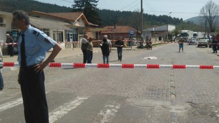 Турски ТИР уби 4-годишно дете в Старозагорско