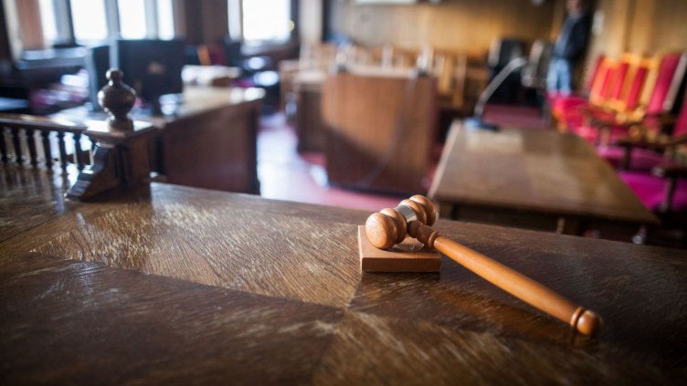 20 години затвор за убиеца на бащата на върховна съдийка