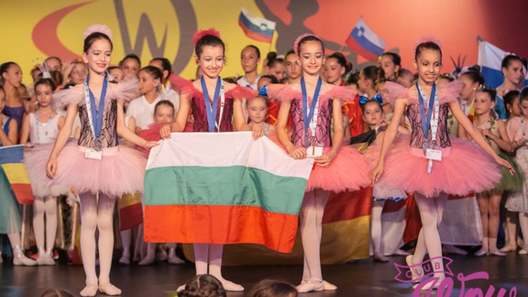 Балеринките от ОДК &ndash; Варна, се окичиха със сребро на Dance World Cup 2015