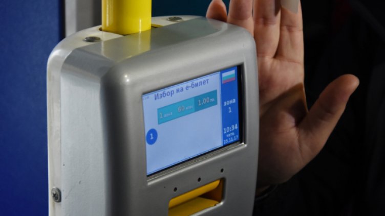 Пускат автоматизираната билетна система по още две автобусни линии във Варна