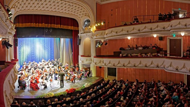 Празничната музика на Виена звучи във Варна