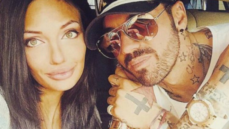 Благо заведе Есмер в Дубай