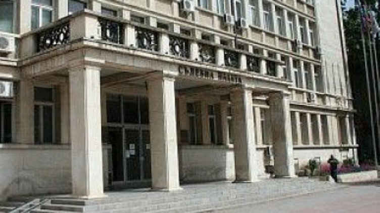 Съдят варненец, обрал магазина на познат във "Владиславово"