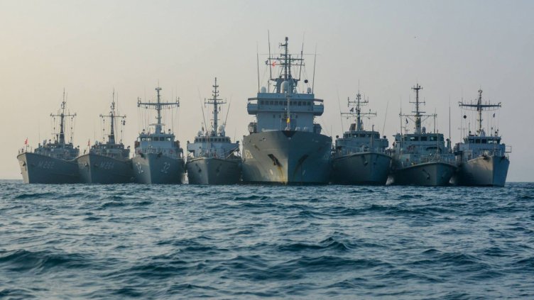 Кораби от втората постоянна противоминна група на НАТО идват във Варна