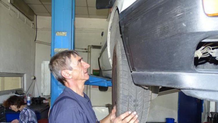 Готвят тесла на шофьорите за техническите прегледи