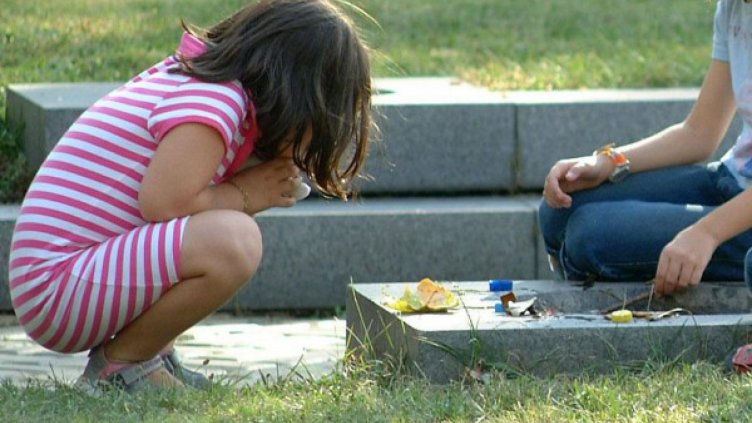 Царевични пръчици с…траурно шалче  