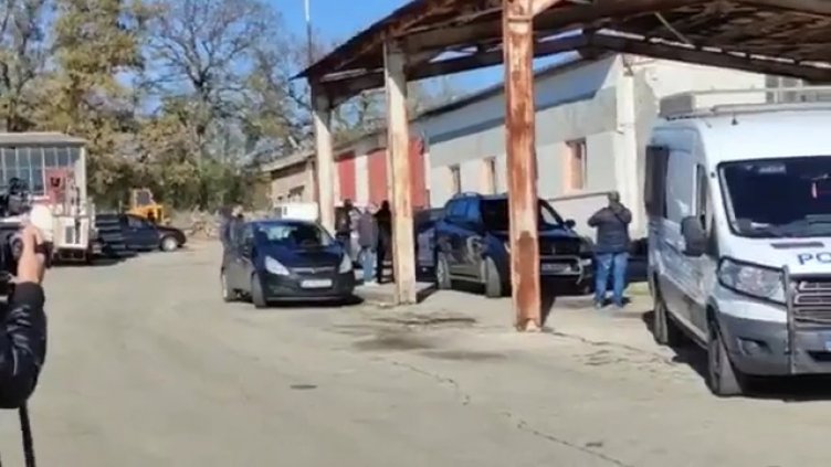 Задържаха шефа на "БКС" във Вълчи дол