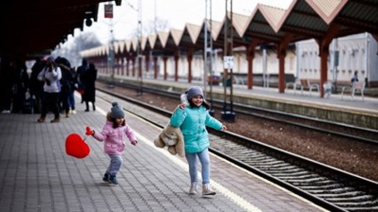 Пандемия, война... луд стрес. Редувайте новините със забавленията