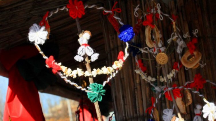 Как да си направим сурвачка (сурвакница)  