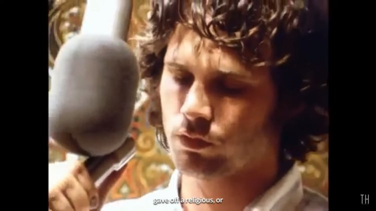 Откриха откраднатия преди 37 години бюст от гроба на Джим Морисън