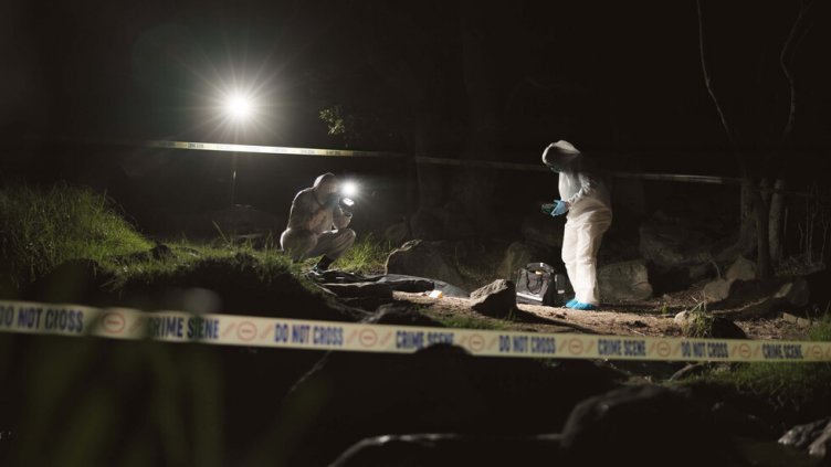 Зловещо: Откриха труп, заровен в нива край София