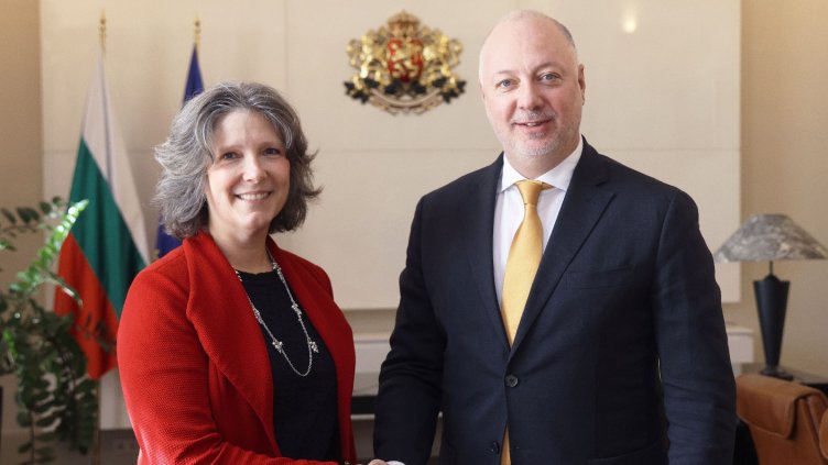 Желязков се срещна с човека на Тръмп у нас